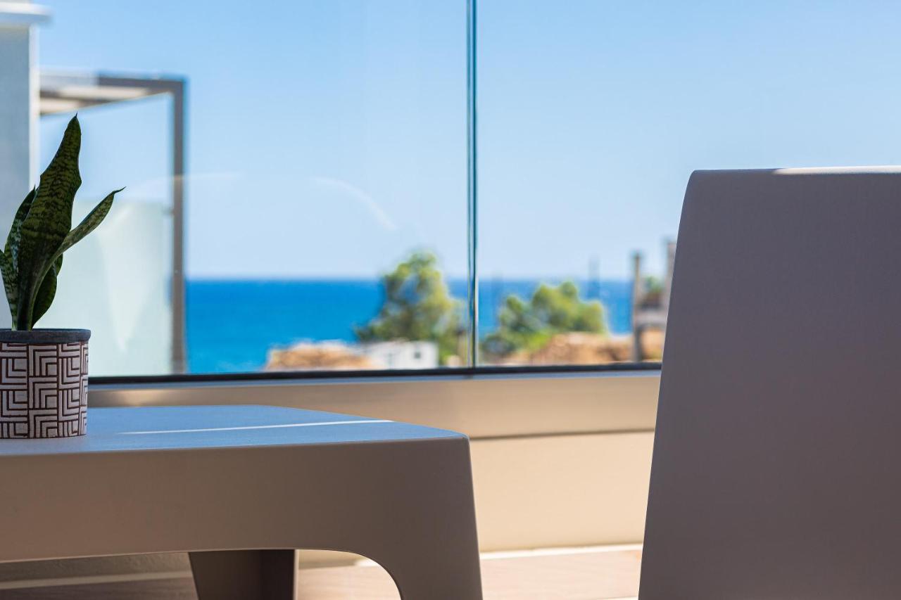 Lagoon Seabreeze Villa, Sumptuous Retreat, By Thinkvilla Pánormos エクステリア 写真