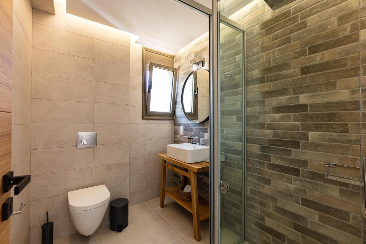 Lagoon Seabreeze Villa, Sumptuous Retreat, By Thinkvilla Pánormos エクステリア 写真