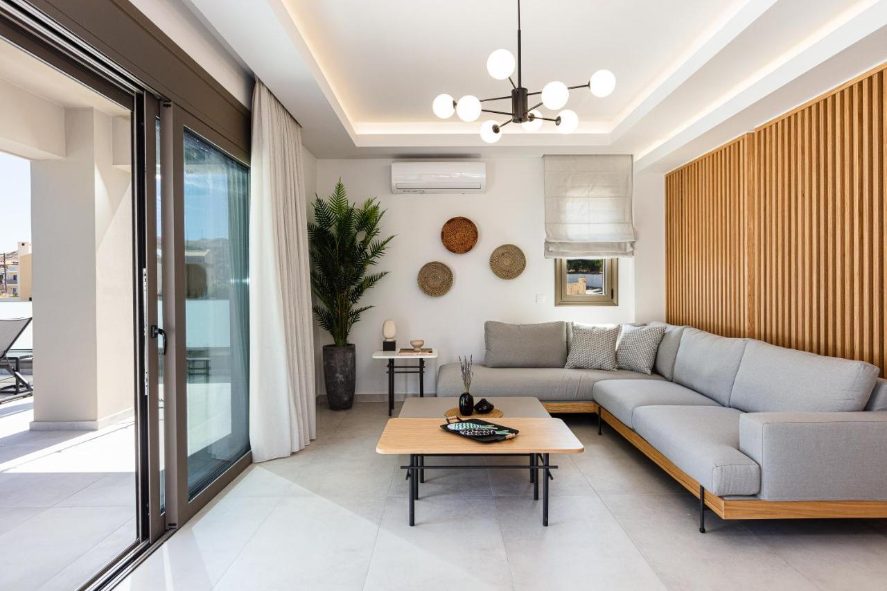 Lagoon Seabreeze Villa, Sumptuous Retreat, By Thinkvilla Pánormos エクステリア 写真